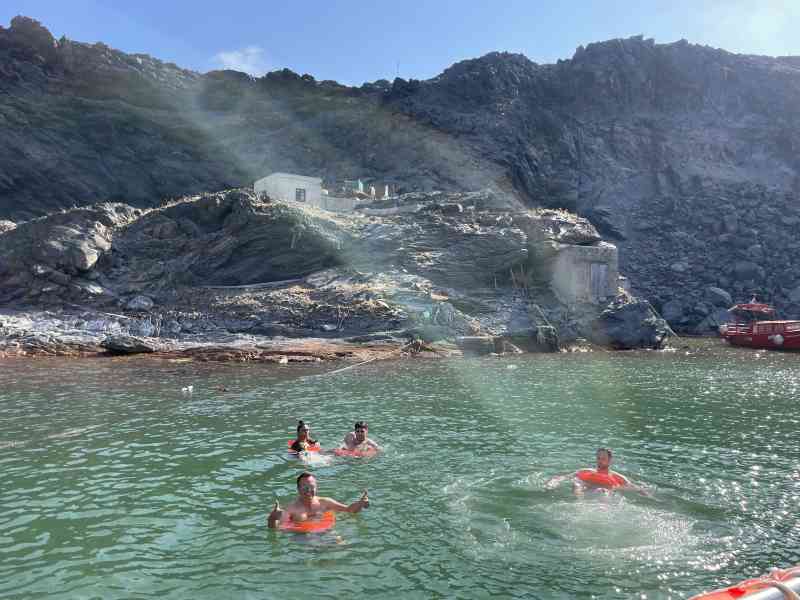 Palea Kameni Hot Springs