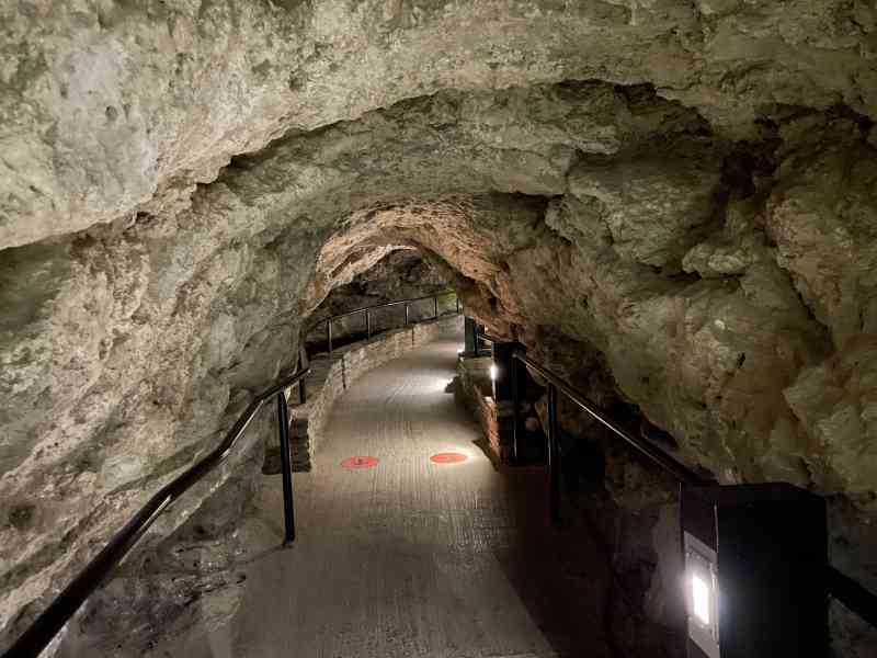 Cave & Basin Hot Springs