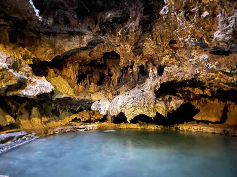 Cave & Basin Hot Springs
