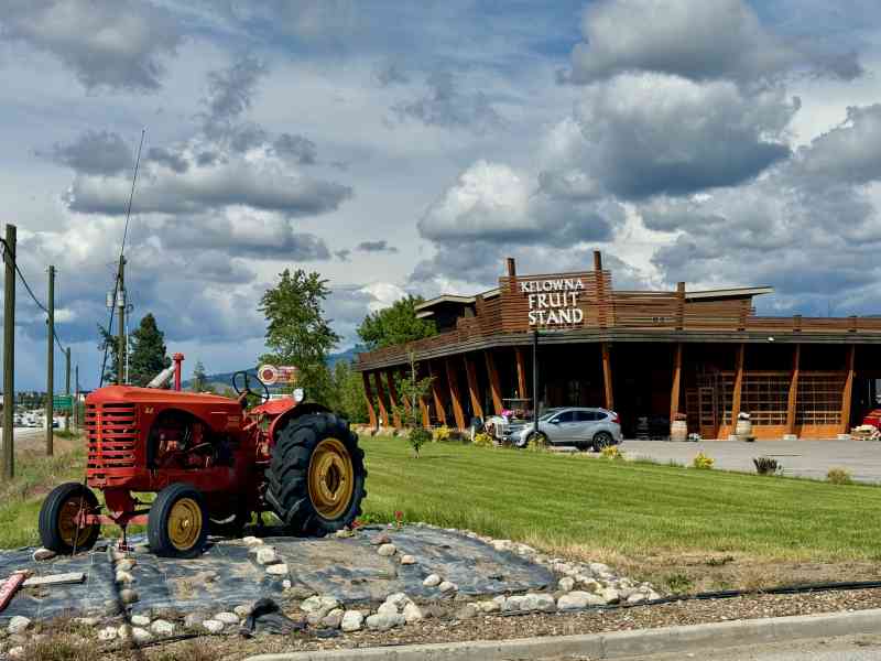 Kelowna Fruit Stand
