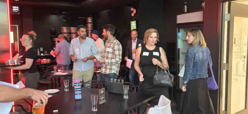 Singles Mix & Mingle