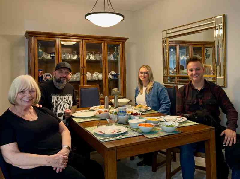 Thanksgiving w/Family