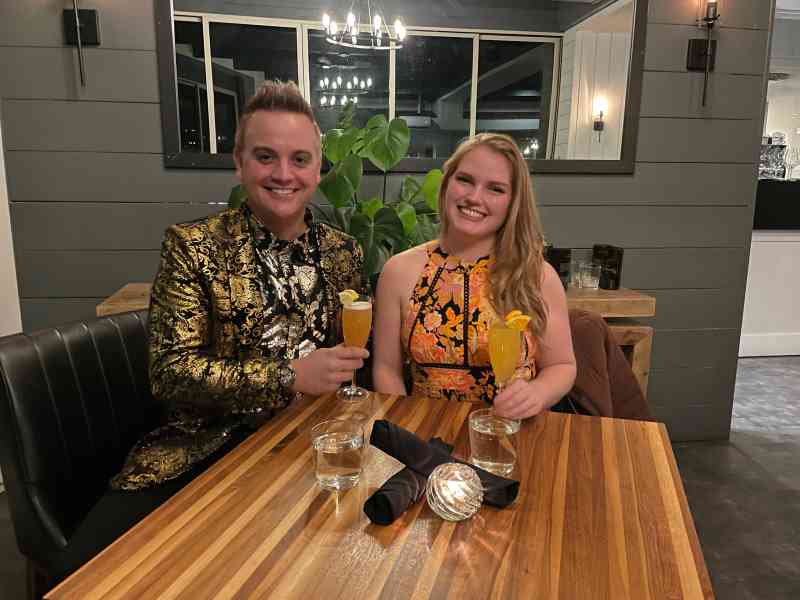 Gray Monk w/Lindsay Mallen