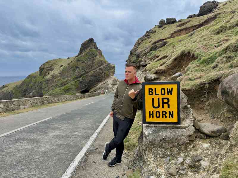 Blow Ur Horn
