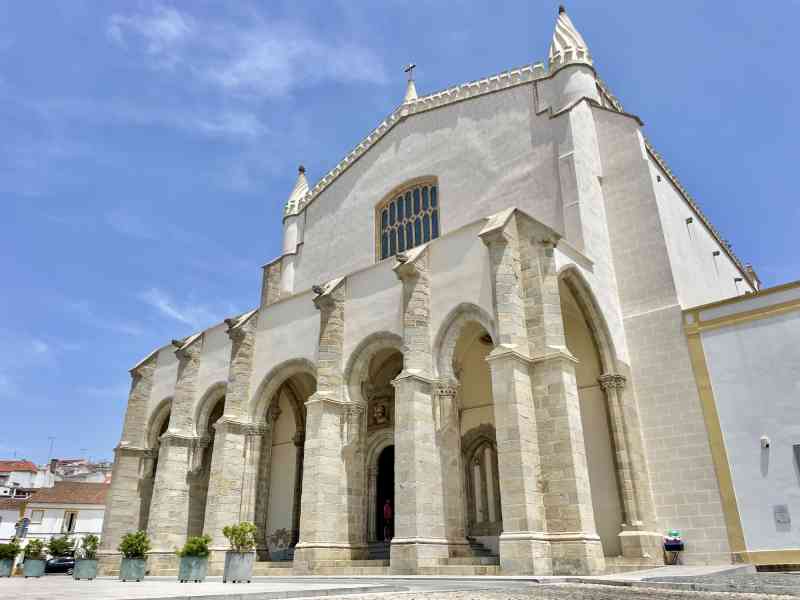 Chapel of Bones (Évora)