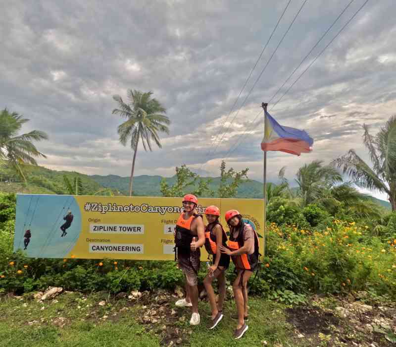 Canyoneering Kawasan Falls and Zip Line