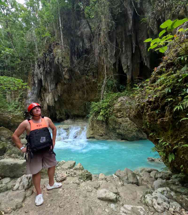Canyoneering Kawasan Falls and Zip Line