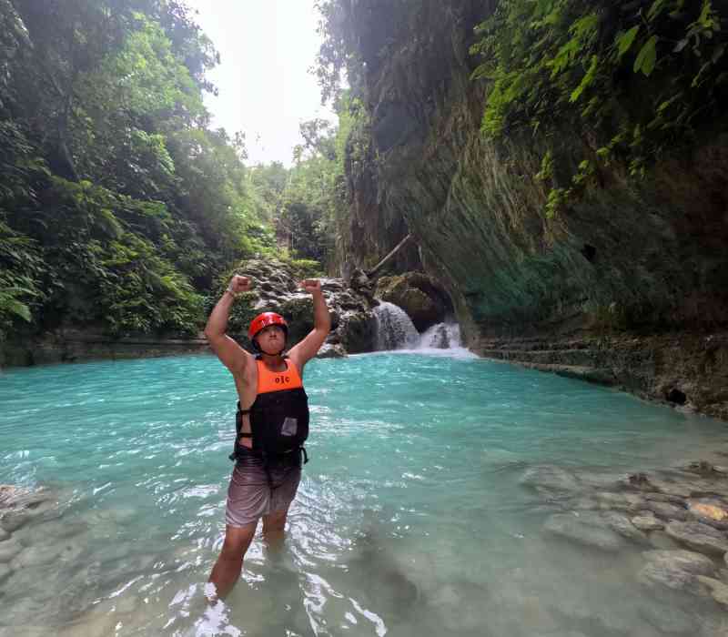 Canyoneering Kawasan Falls and Zip Line