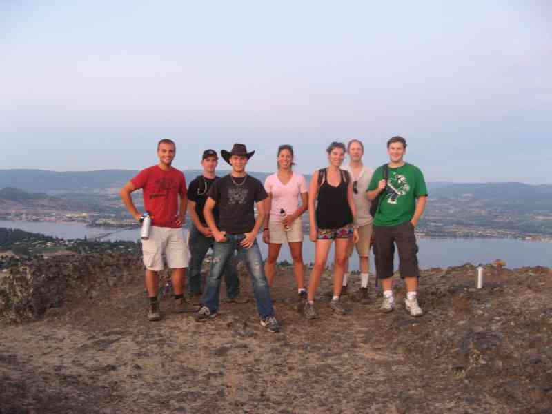 Mount Boucherie: Highway Side Ascent